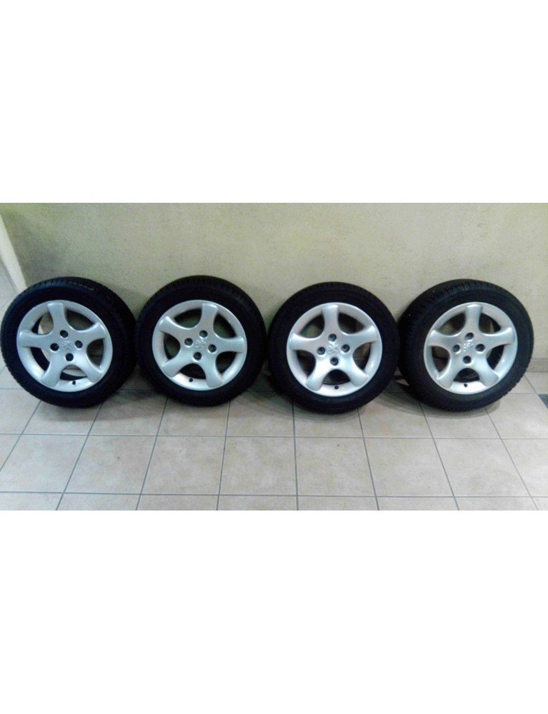 Jante alu peugeot 306 en 6x15 pouces : 4 trous
