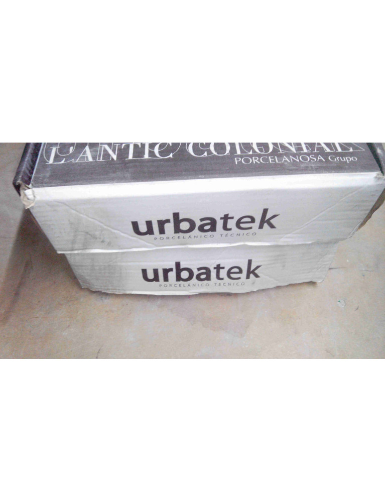 lot de 2 cartons de plinthe carrelage urbatek