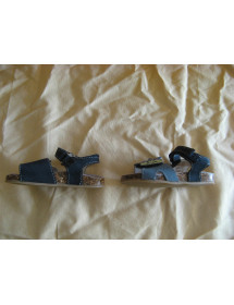 sandale enfant taille 23 bleue