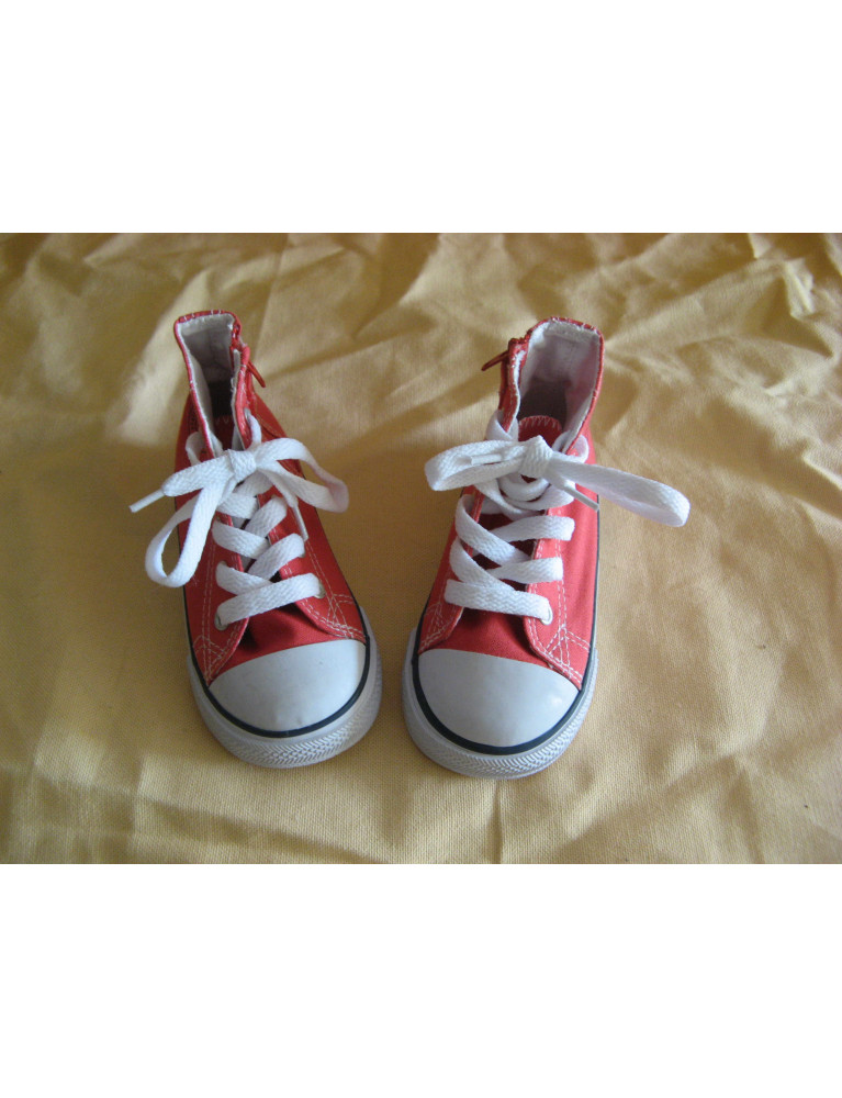 chaussure type converse enfant taille 23
